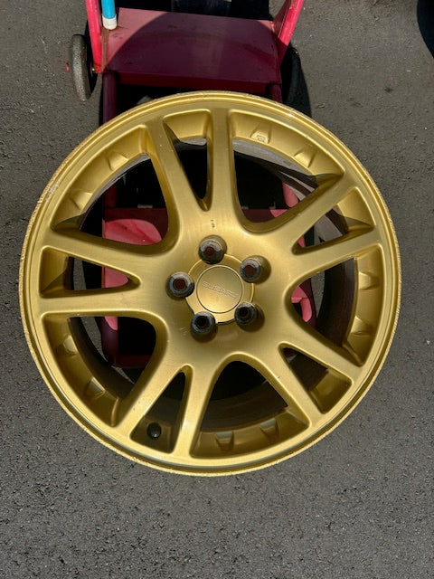 スバル　インプレッサWRX　STI(GDB？)純正ホイール