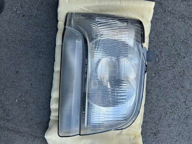 DA53W 右ヘットランプASSY(新品)